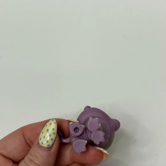 Littlest Pet Shop Glitter Rhino #2342 - Picture 5 of 5